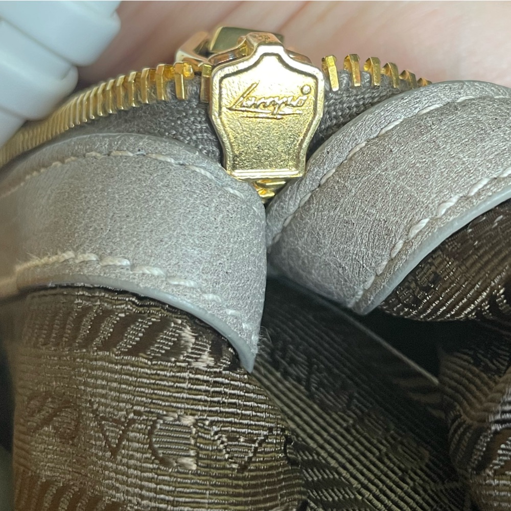 AUTHENTIC Prada Handbag - Picture 13 of 14